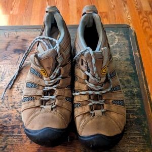 Keen hiking boots
